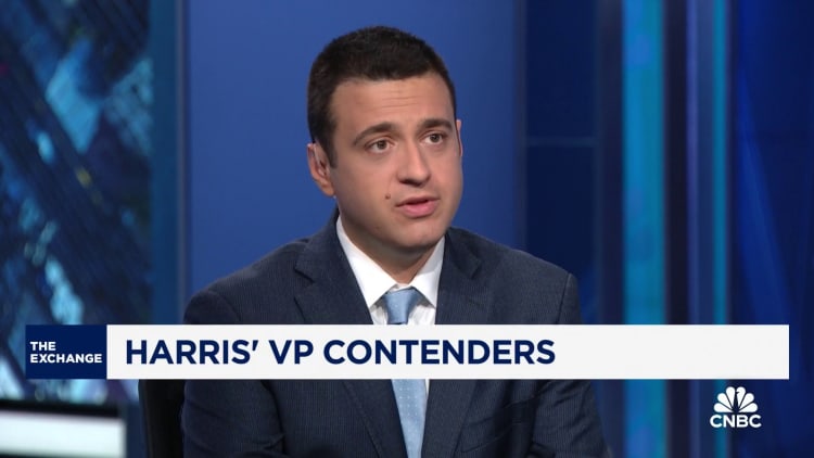 Harris considers VP picks and fundraising potential