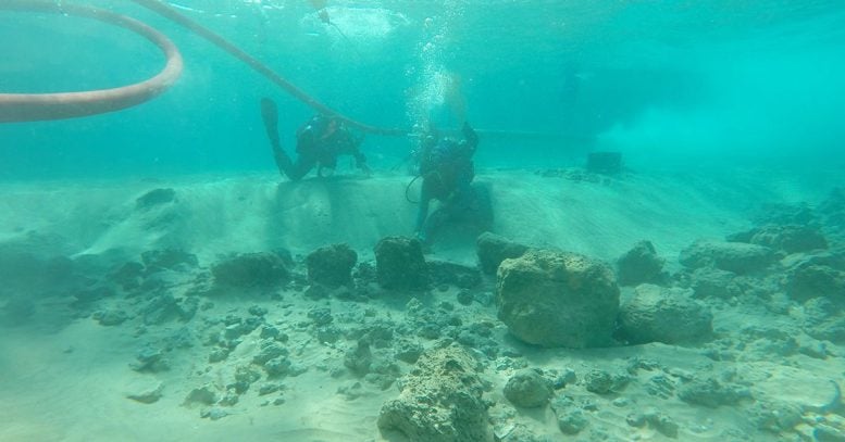 Architectural Remains at the Underwater Village of Habonim North