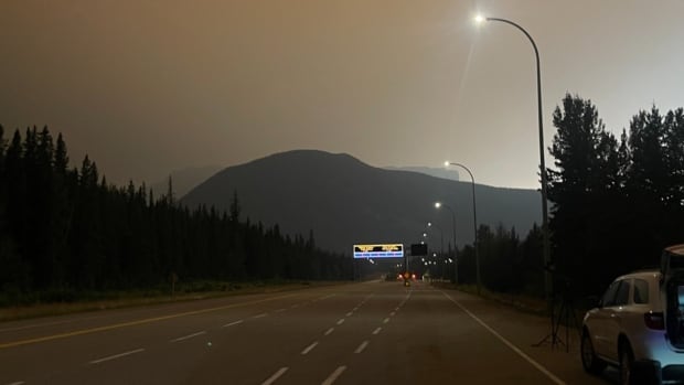 Jasper needs security protection before Highway 16 can reopen, Parks Canada says