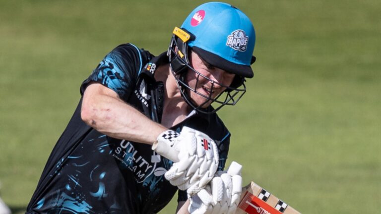 One Day Cup: Pollock pummels Worcestershire to opening-day win