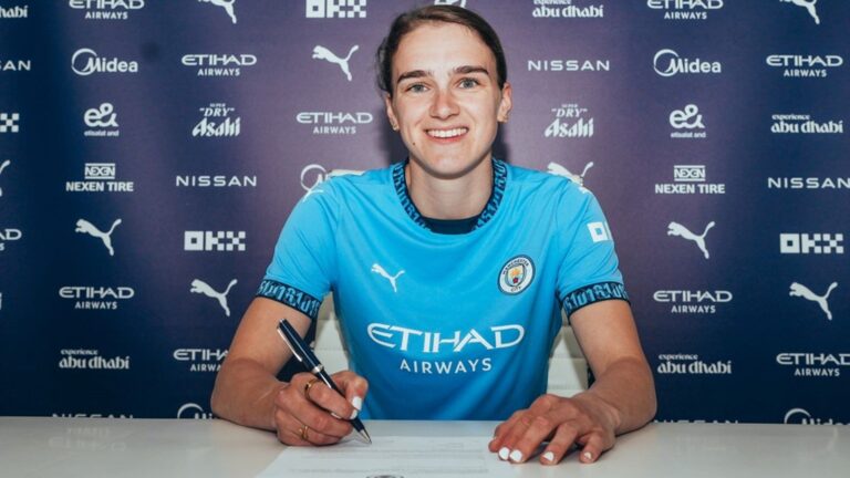 Vivianne Miedema: Man City sign Women’s Super League record goalscorer on free transfer after Arsenal exit | Football News