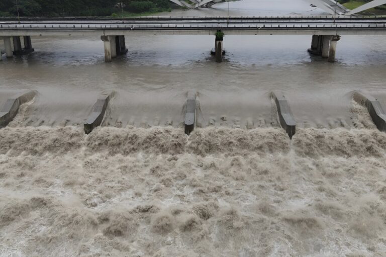 Typhoon Gaemi weakens as it leaves Taiwan for China