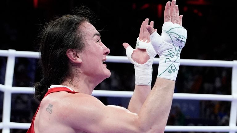 Ireland's Kellie Harrington, celebrates after defeating Brazil's Beatriz Soares in their women's 60kg semifinal boxing match at the 2024 Summer Olympics, Saturday, Aug. 3, 2024, in Paris, France. (AP Photo/John Locher) 