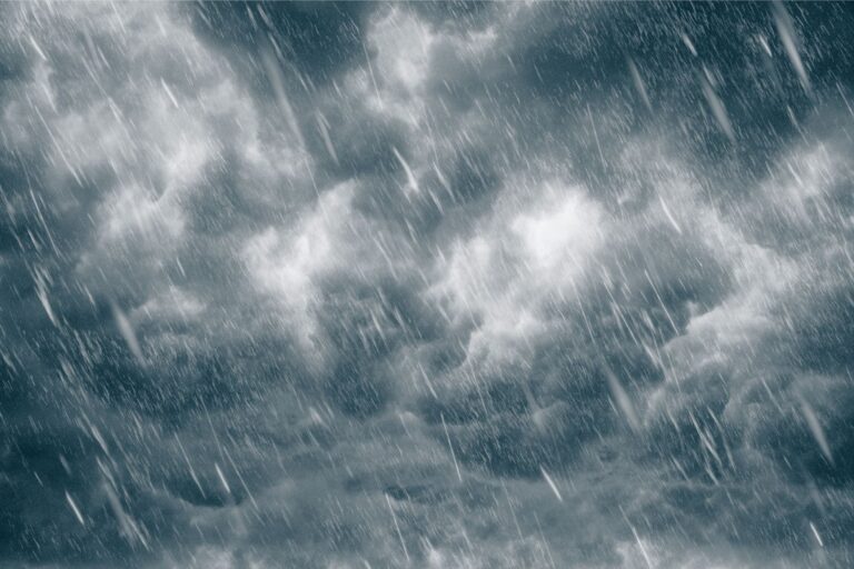 Scientists Decode the Rain Formation Bottleneck