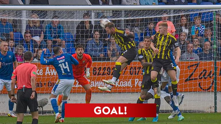 Devlin scores first with header for Aberdeen!