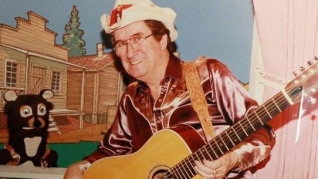 Ron ‘Buck Shot’ Barge, longtime Calgary children’s TV star, dies at 87