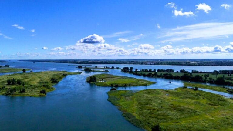 WATCH | This group of islands is Montreal's 'hidden gem' that you can reach by public transit