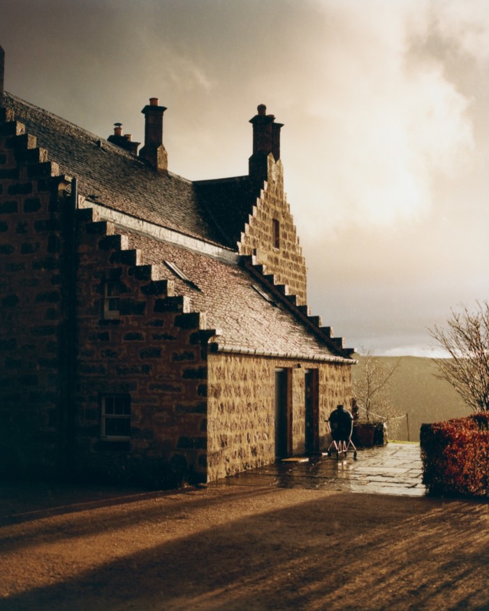 Lundies House in the village of Tongue