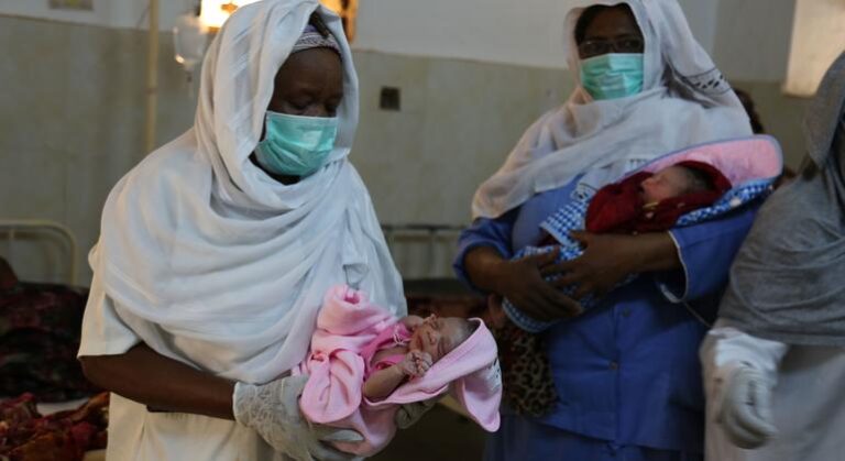 Health teams brave war conditions in Sudan to save newborn babies