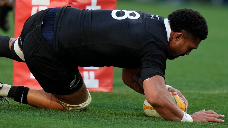 Ardie Savea scored one of New Zealand's four first-half tries