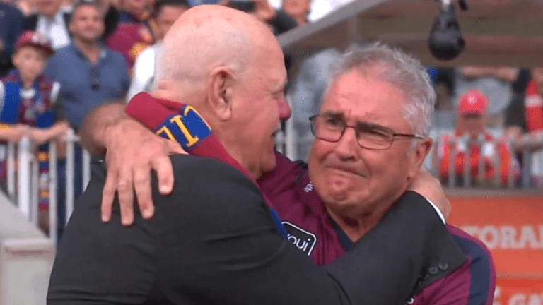 Brisbane defeat Sydney, Chris Fagan hugs Leigh Matthews, exchange, oldest premiership coach in VFL AFL history, Footy Furnace