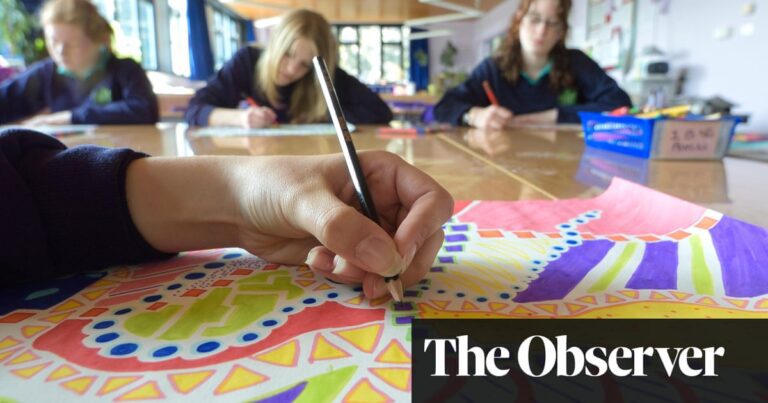 Pay-as-you-go schooling: parents under pressure to fund essentials | Household bills