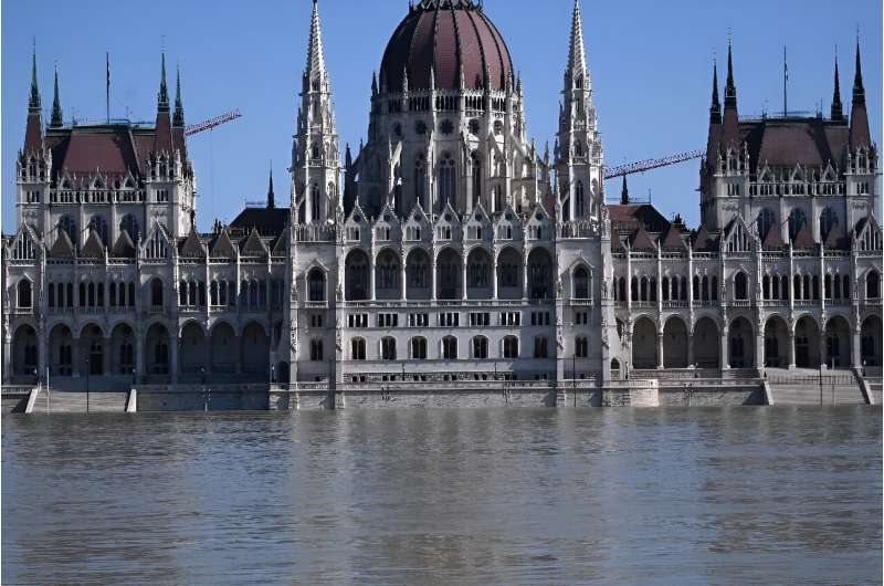 Danube waters have reached the steps of the parliament building in Budapest