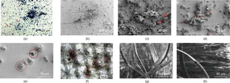 Lunar dust dynamics: Unveiling the charging properties and particle behavior of Chang'e-5 samples in an electric field