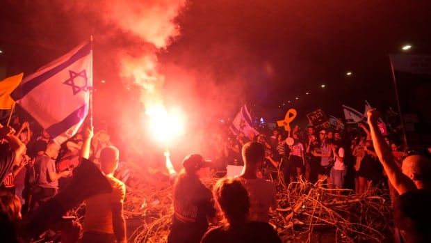 Workers across Israel go on strike in push for ceasefire deal, but not all taking part