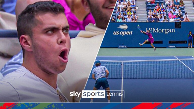 Point of the match? | Draper wins epic rally with thunderous forehand!