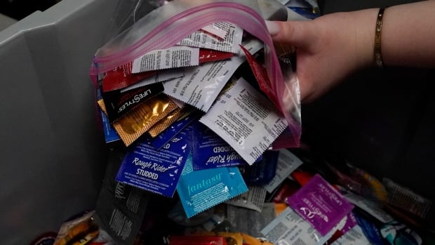 Most teens didn’t use a condom the last time they had sex. That worries health officials