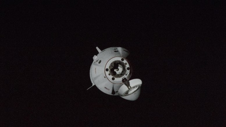 SpaceX Dragon Freedom Approaches International Space Station