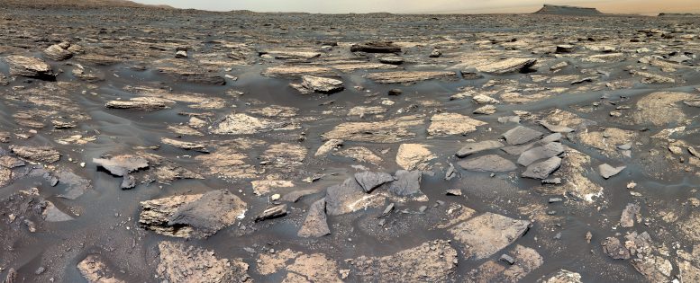 NASA Curiosity Mars Rover Searches Gale Crater