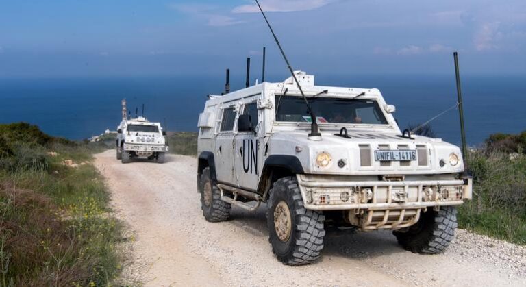 IDF tanks force entry into UN peacekeeping position, UNIFIL reports