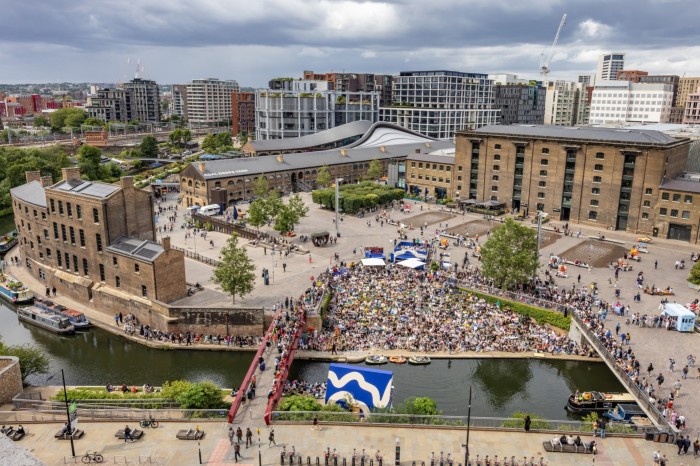 KIng’s Cross buildings and canal