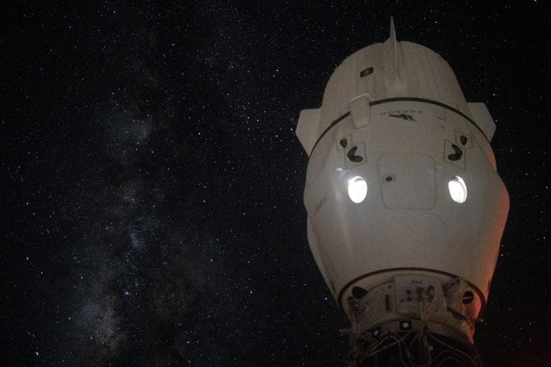 Milky Way Appears Behind SpaceX Dragon Endeavour