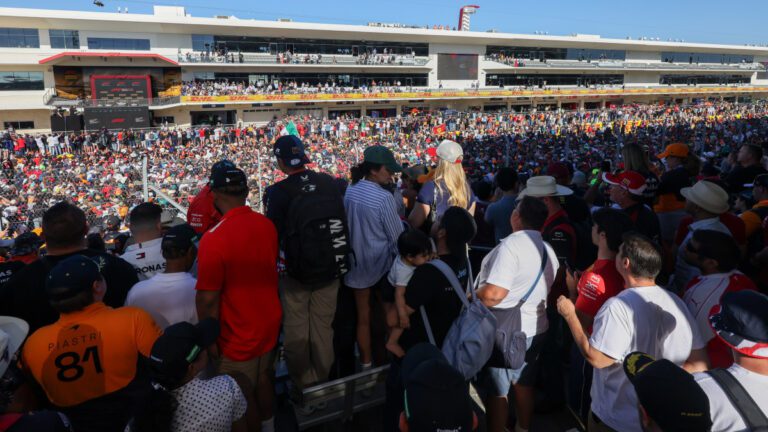 US Grand Prix organisers fined over early track invasion, 200 fans scale fences on pit straight, comments, reaction