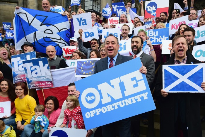 Alex Salmond, meets with Scots and other European citizens to celebrate European citizenship and Scotland’s continued EU membership with a possible Yes vote on September 9, 2014