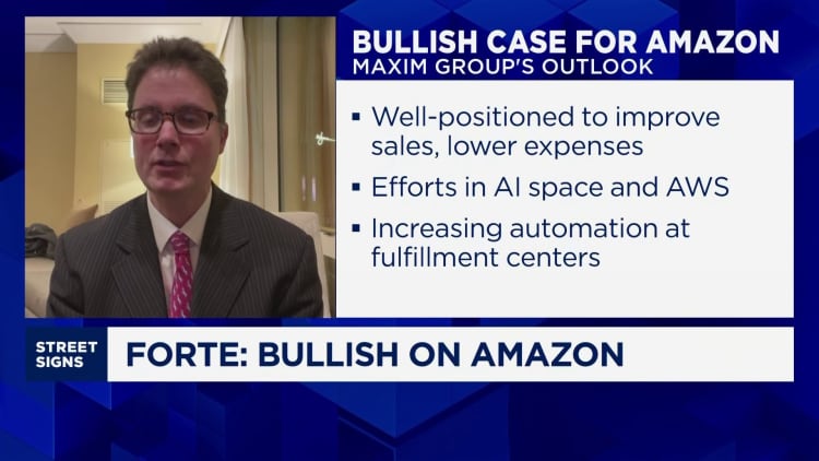 Remain bullish on Amazon despite 'difficult' retail environment: Analyst