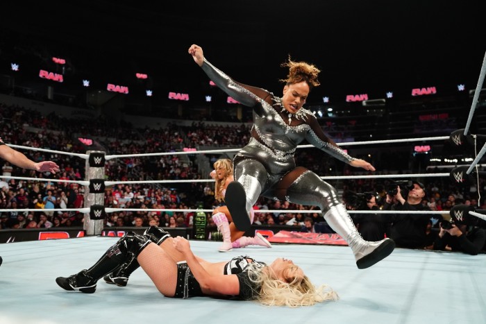 Nia Jax lands a leg drop on Liv Morgan during Monday Night RAW