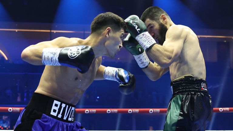 Artur Beterbiev vs Dmitry Bivol