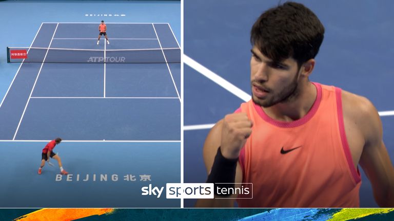 Daniil Medvedev and Carlos Alcaraz play out an incredible rally in the third set which included a drop shot, tweener and then Spaniard coming off on top with a well played return. 