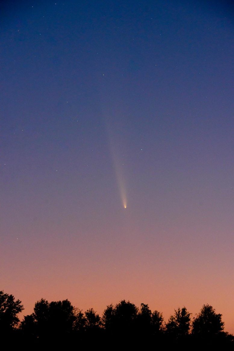 Comet C/2023 A3 Passes Over NASA’s Michoud Assembly Facility