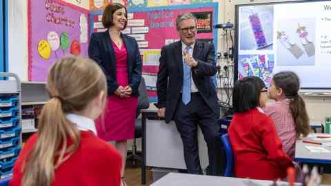 Sir Keir Starmer and Bridget Phillipson take questions from children in a year three class