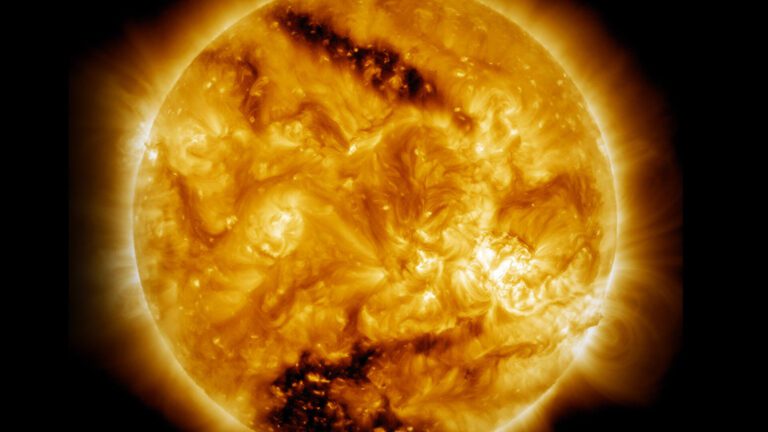 Researchers uncover role of plasma waves in mysterious heating of sun’s corona