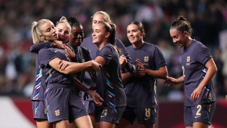 England Women 2 – 1 South Africa Women