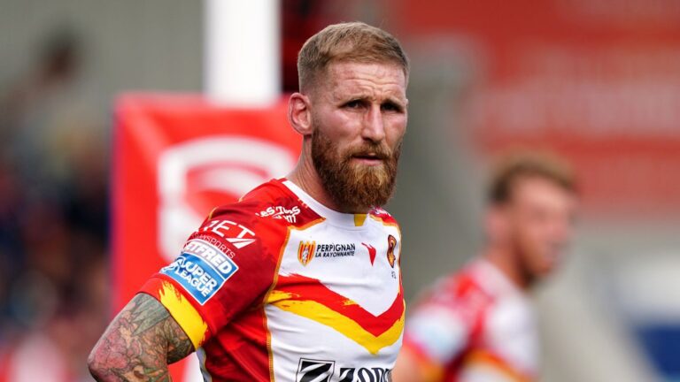 Sam Tomkins to play on in 2025 for Catalans Dragons after coming out of retirement | Rugby League News