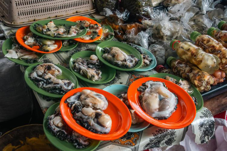 Giant Clam Meat Market