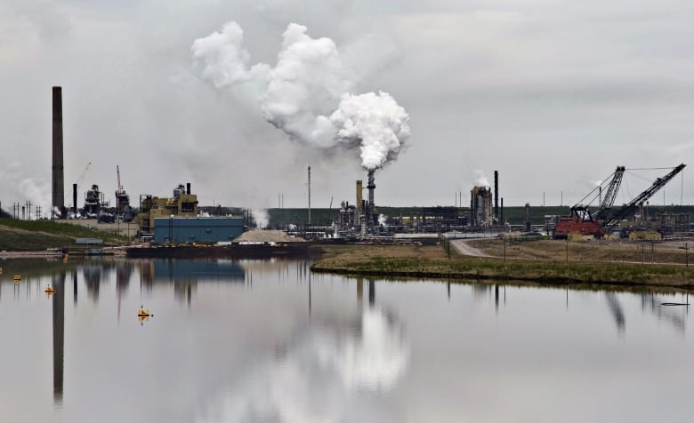 An aerial view of an oilsands facility.