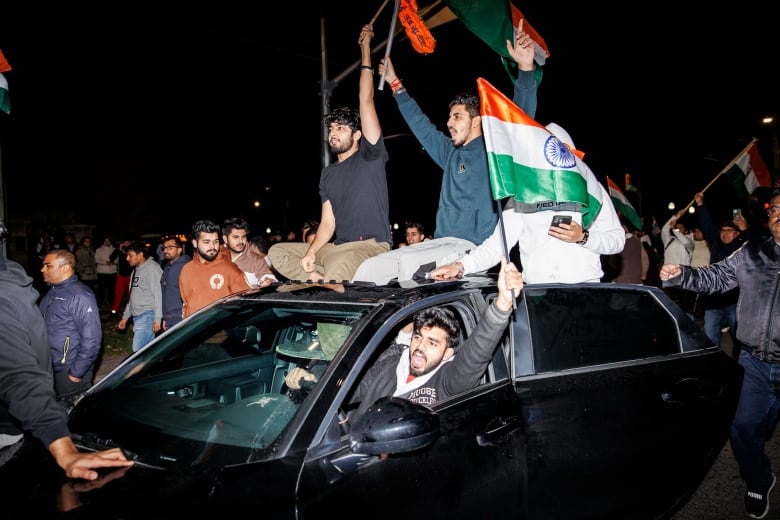 Members of Brampton’s Hindu community hold a rally, blocking traffic, near the Hindu Sabha temple on Nov. 4, 2024.