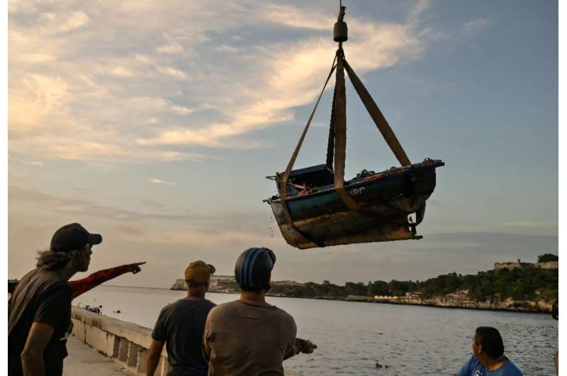 Hurricane Rafael triggers nationwide blackout in Cuba