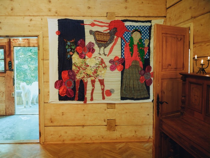 Phuter o Jakha, 2017, a tapestry by Romani artist Małgorzata Mirga-Tas