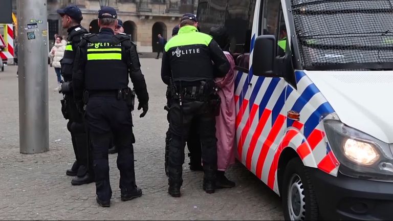 Dutch police detain a man who allegedly provoked Maccabi Tel Aviv supporters