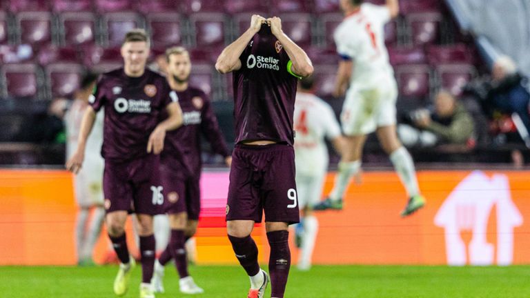 Hearts' Lawrence Shankland looks dejected