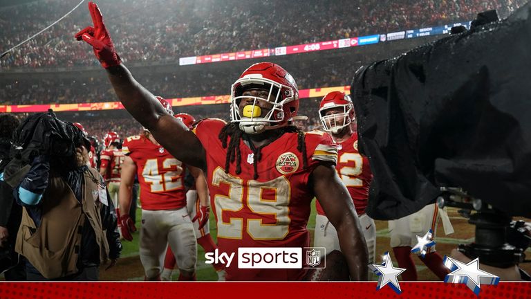 Kansas City Chiefs running back Kareem Hunt (29) celebrates a win over the Tampa Bay Buccaneers in overtime of an NFL football game, Monday, Nov. 4, 2024, in Kansas City, Mo.