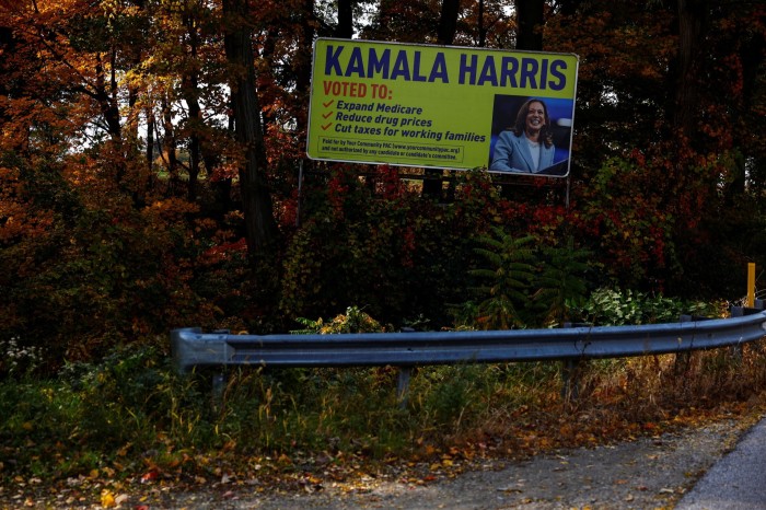 Sign for Kamala Harris on side of the road